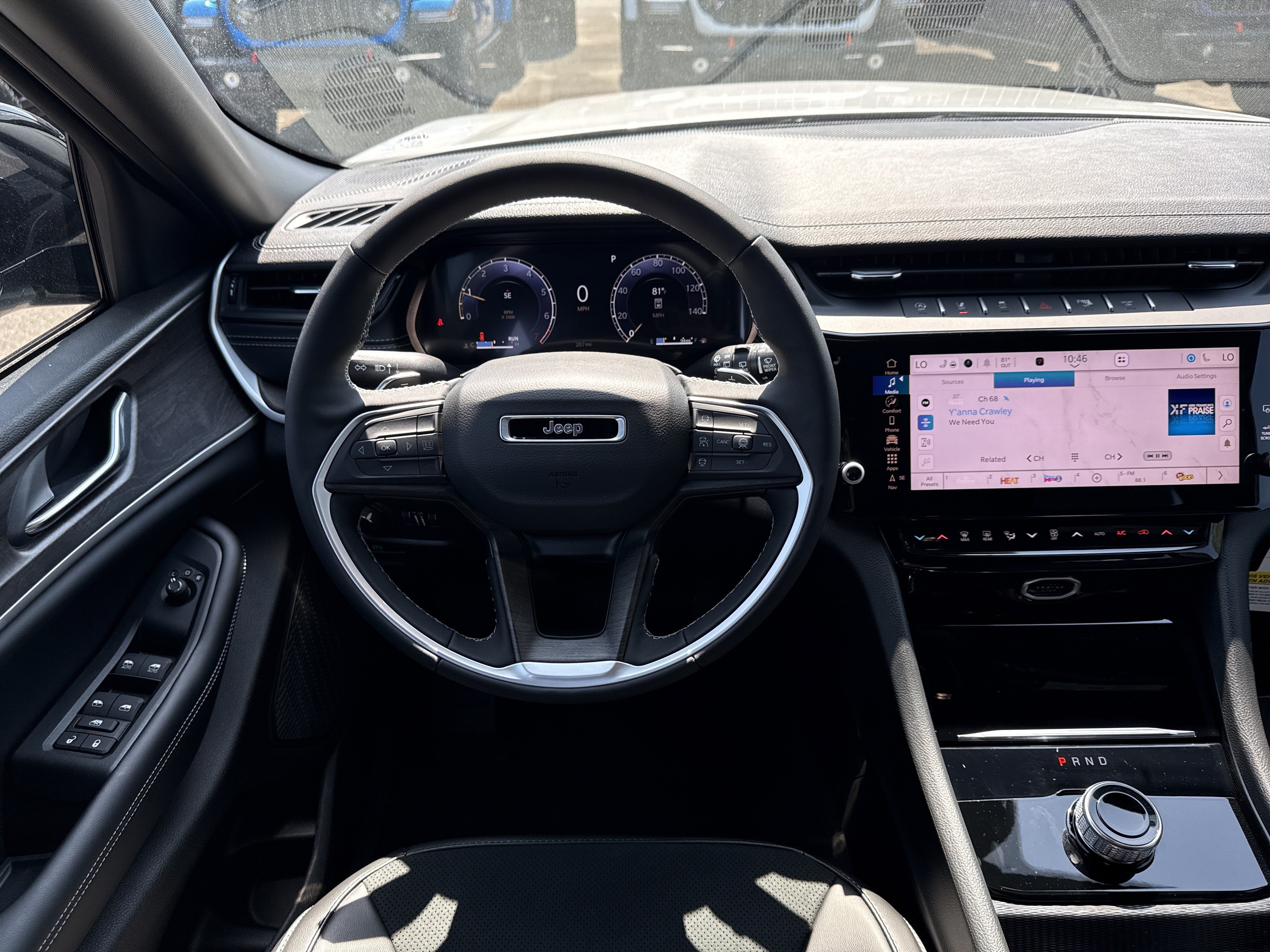 New 2026 Jeep Grand Cherokee Altitude RWD image 24