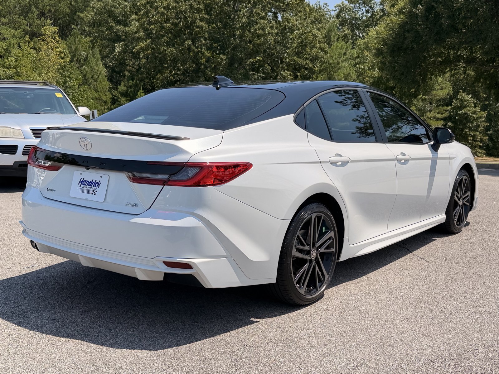 Used 2025 Toyota Camry XSE FWD image 12