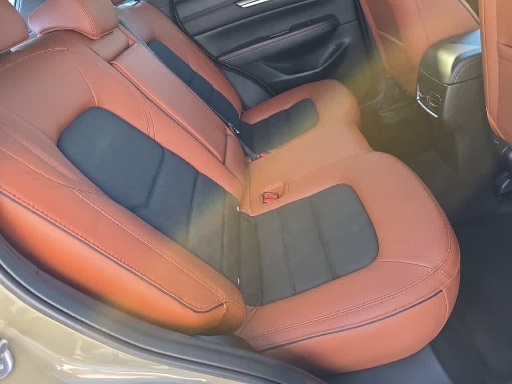 Used 2025 MAZDA CX-5 Carbon Edition image 28