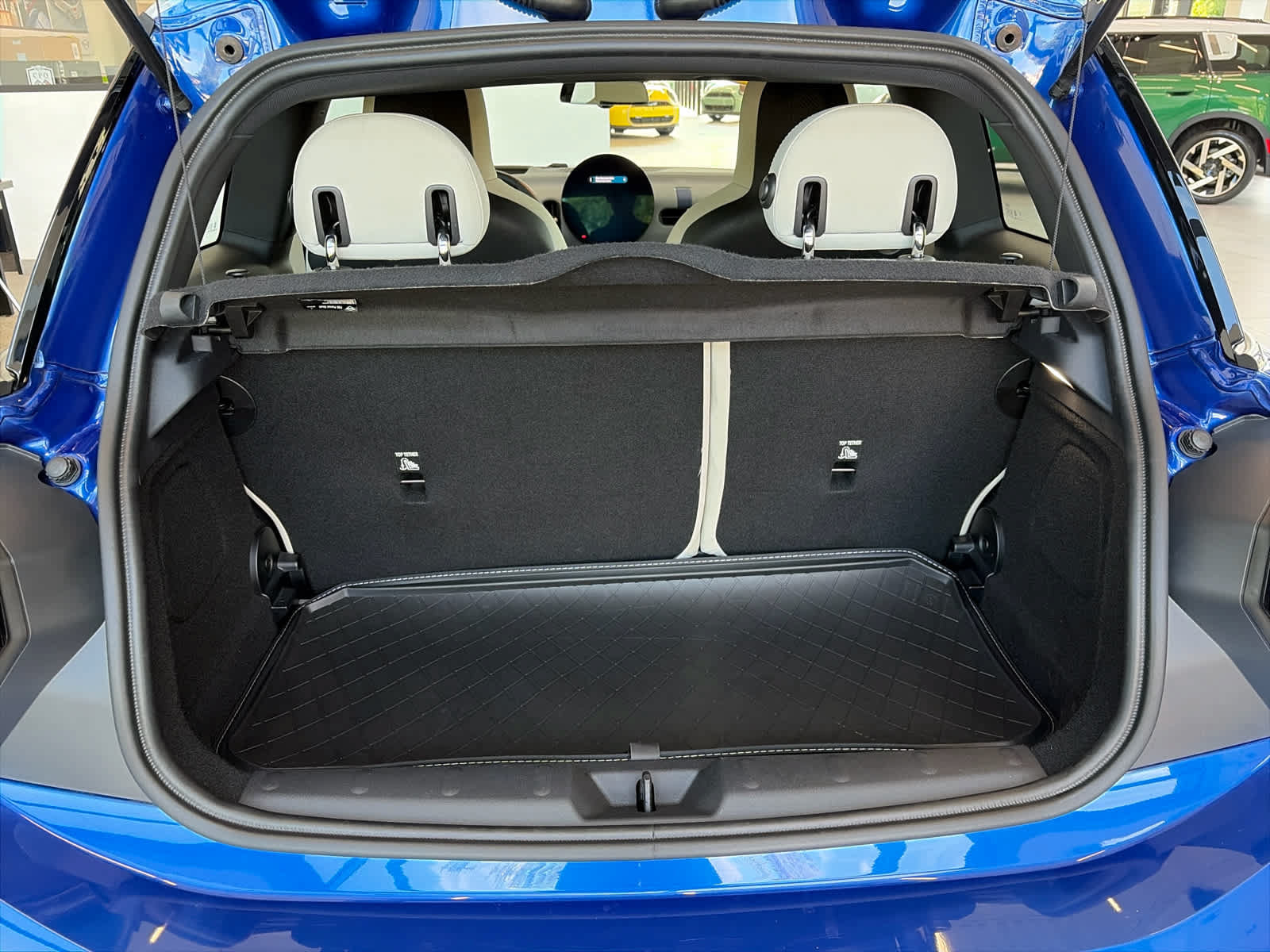 Used 2025 MINI Cooper S FWD image 15