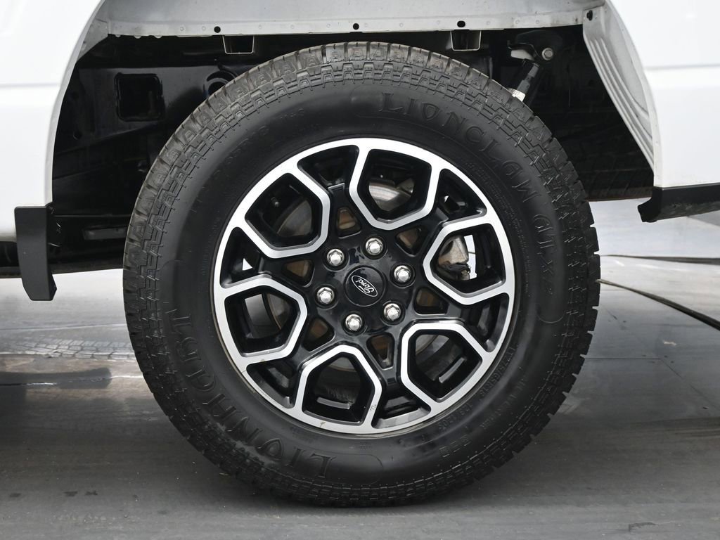 Certified 2022 Ford F150 XLT w/ Equipment Group 302A High image 24