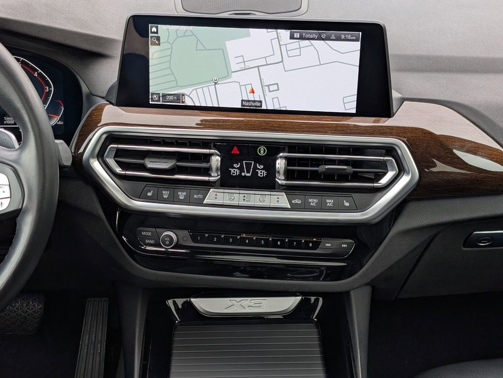 Used 2024 BMW X3 sDrive30i image 28