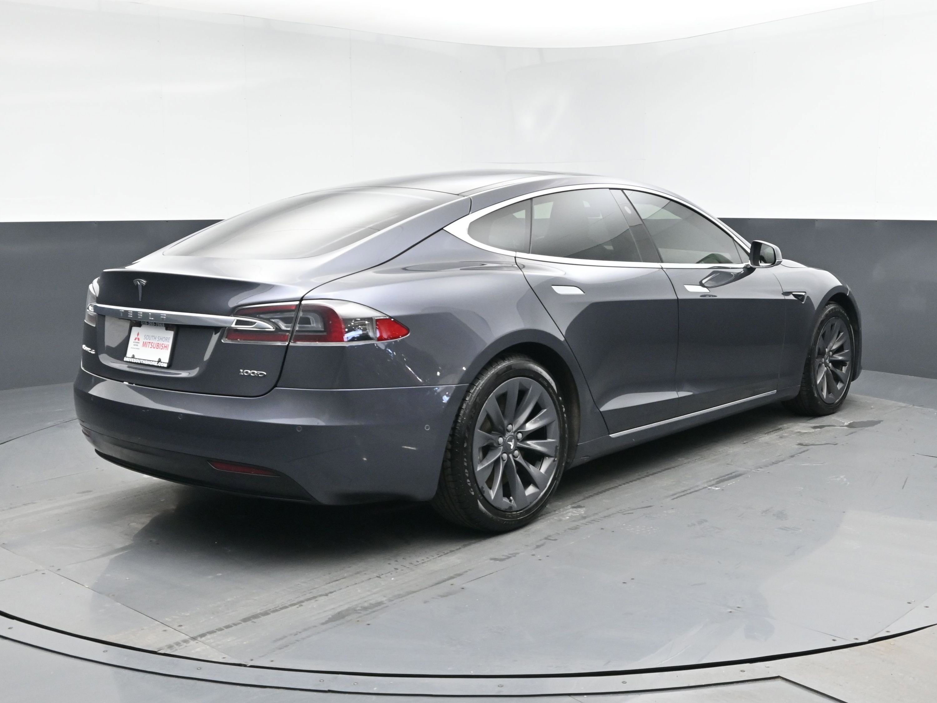 Used 2018 Tesla Model S AWD image 20