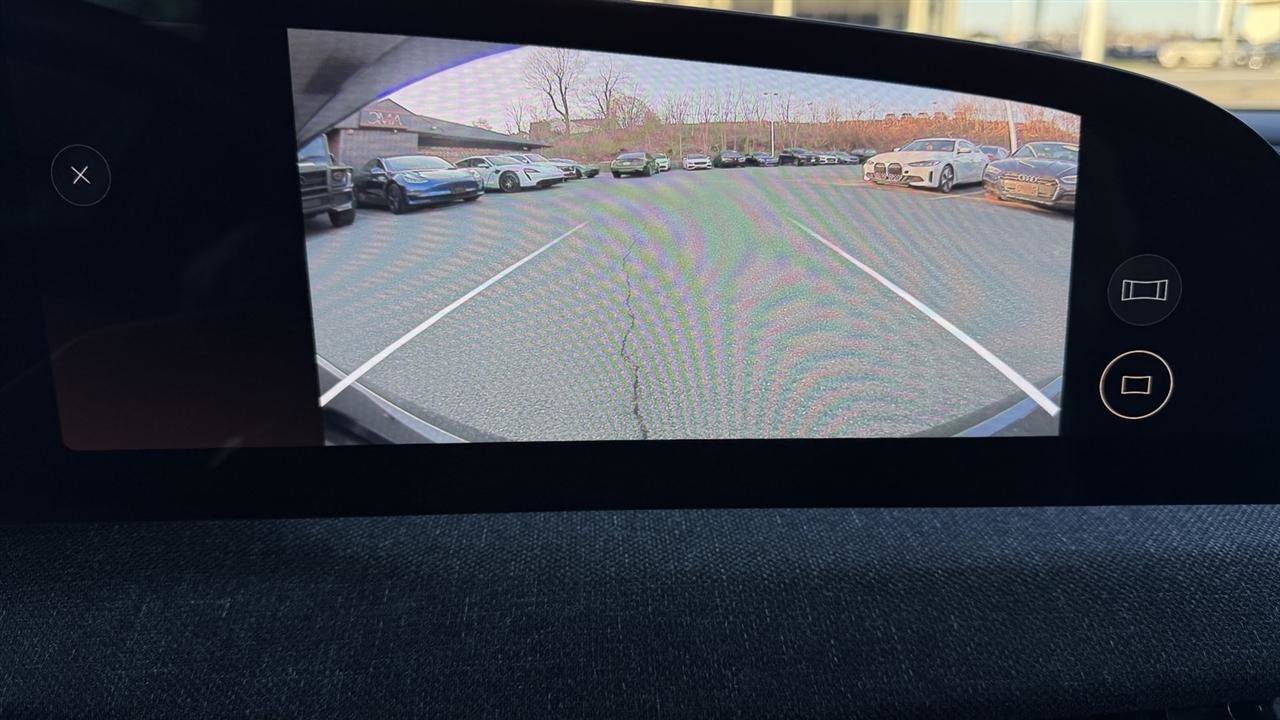 Used 2024 Lucid Air Touring image 61