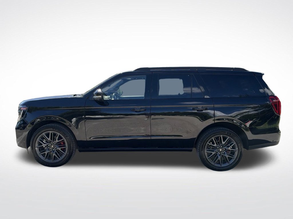 Used 2025 Ford Expedition Platinum w/ Stealth Performance Package AWD/4WD image 8