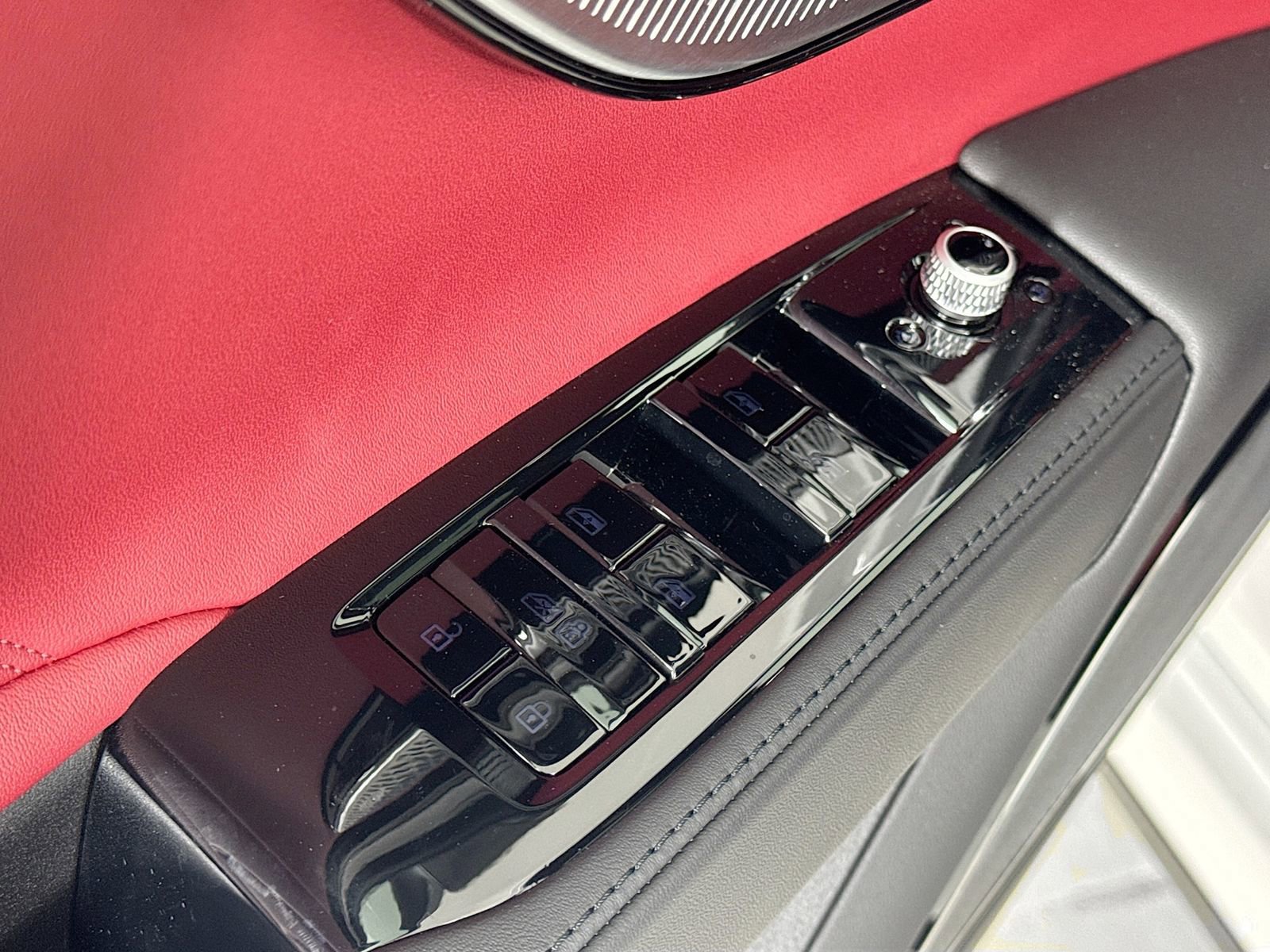 New 2026 Maserati Grecale Modena image 17