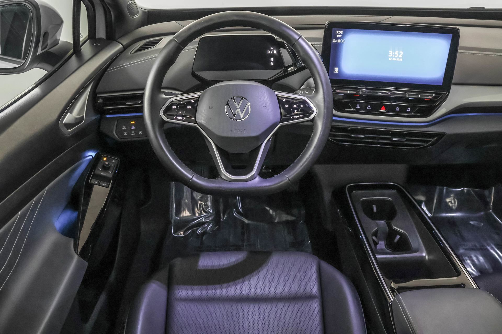 Certified 2023 Volkswagen ID.4 Pro S Plus image 39