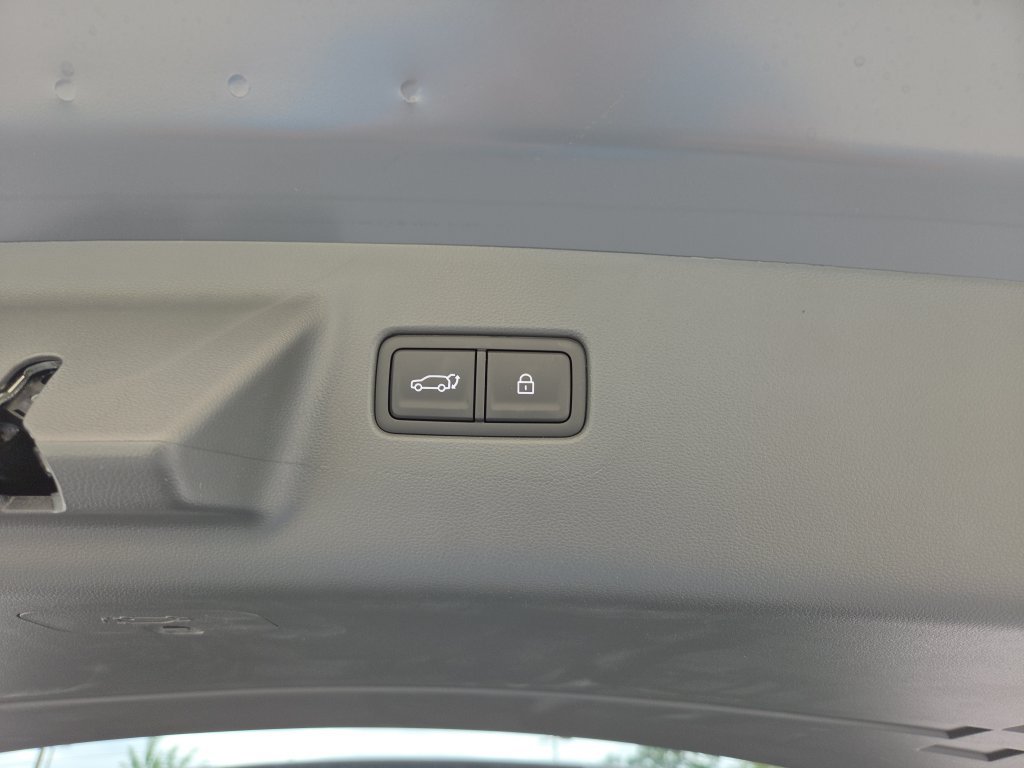 New 2027 Hyundai Santa Fe SEL FWD image 31