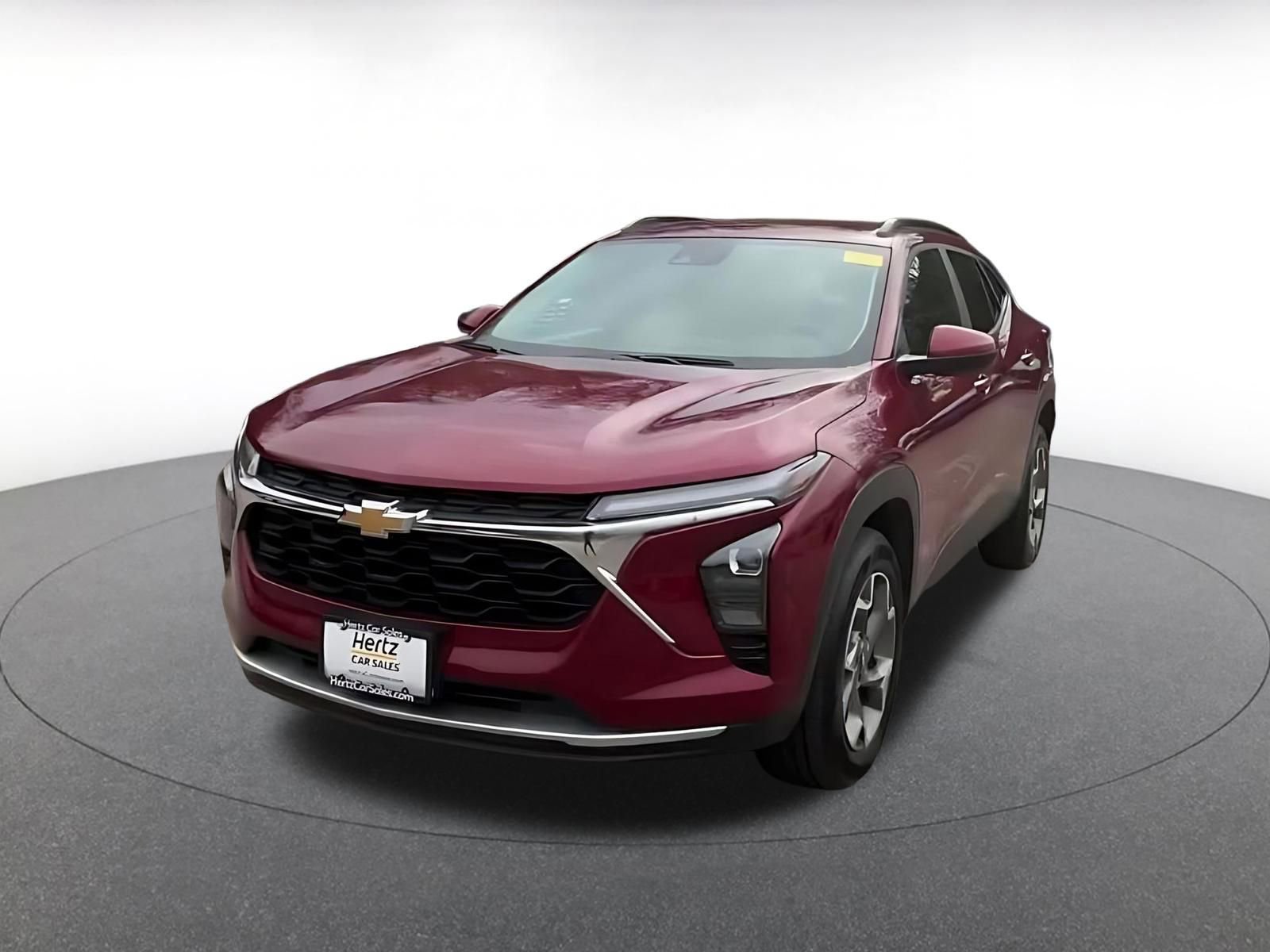 Used 2025 Chevrolet Trax LT w/ LT Convenience Package image 7