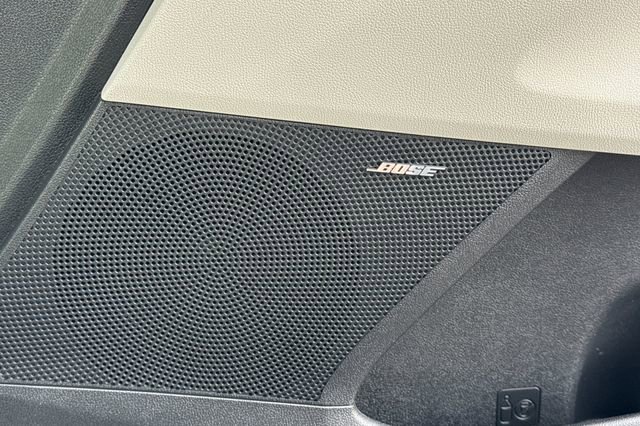 Certified 2025 Kia Sorento SX Prestige image 24