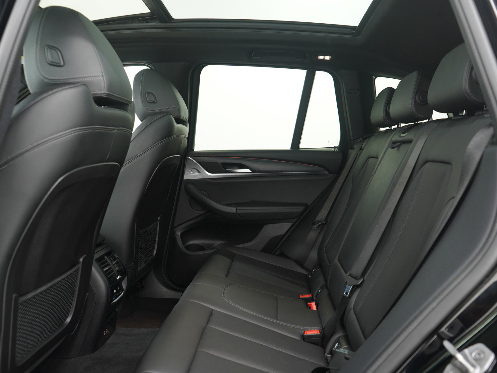 Used 2022 BMW X3 xDrive30i w/ Premium Package 2 image 19