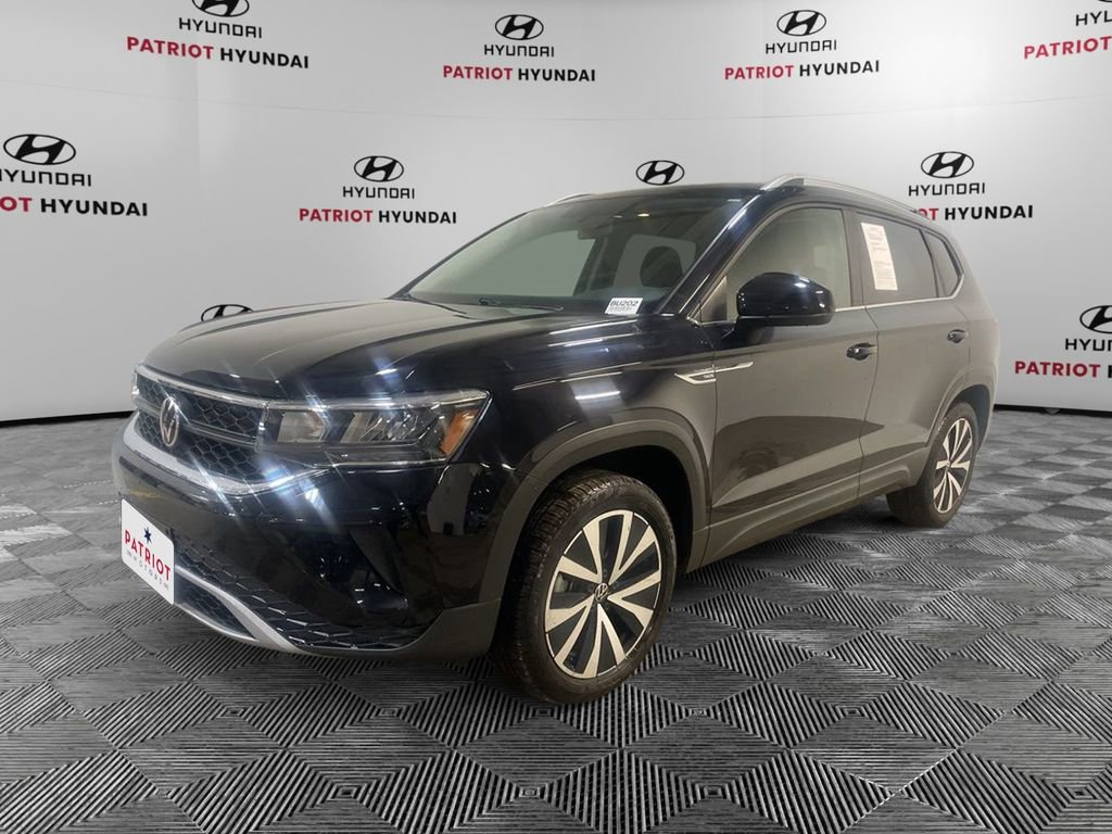 Used 2022 Volkswagen Taos SE image 9