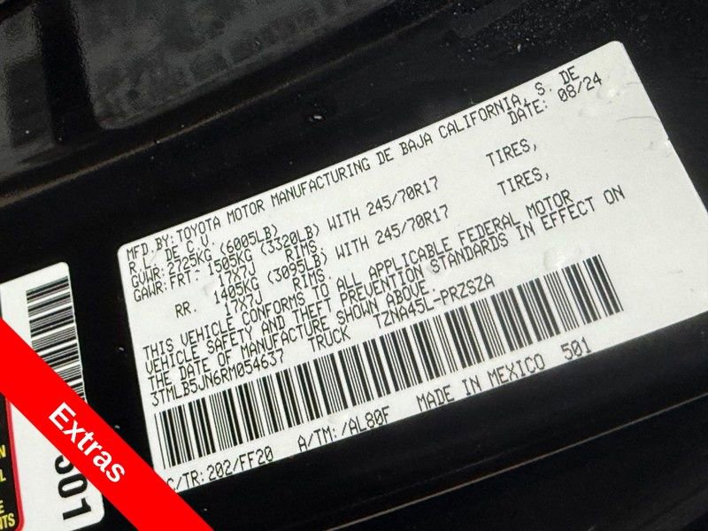Used 2024 Toyota Tacoma SR5 AWD/4WD image 30