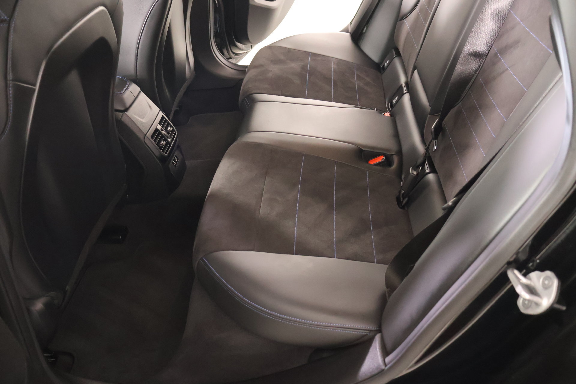 New 2026 BMW 228i w/ Technology Package FWD image 12