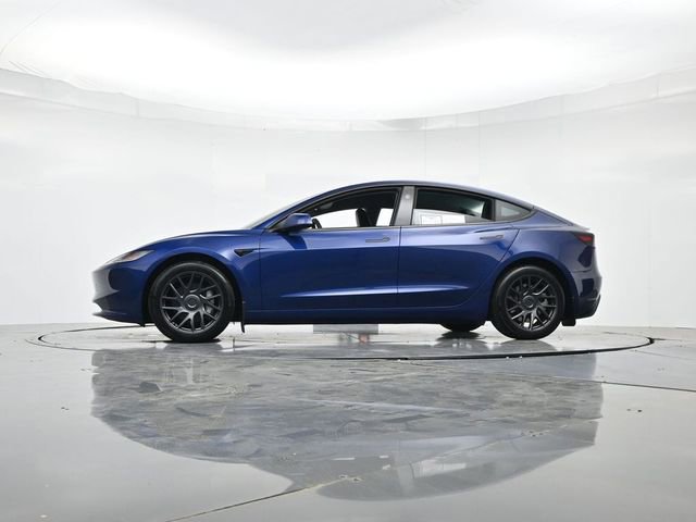 Used 2025 Tesla Model 3 Long Range AWD/4WD image 35