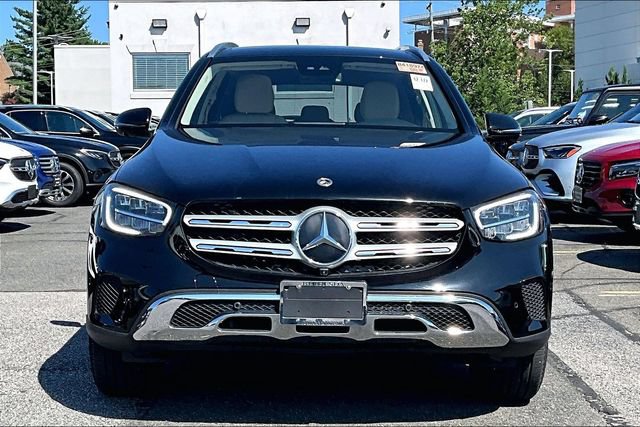 Certified 2022 Mercedes-Benz GLC 300 4MATIC w/ Multimedia Package Lite image 2