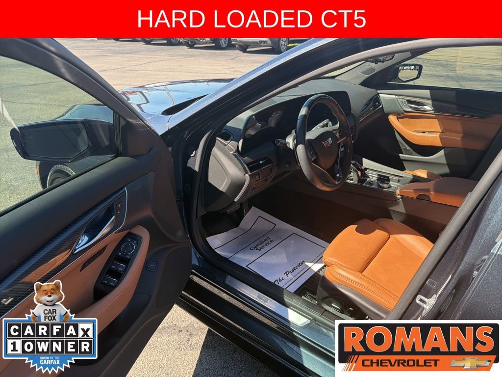 Used 2025 Cadillac CT5 Sport RWD image 9