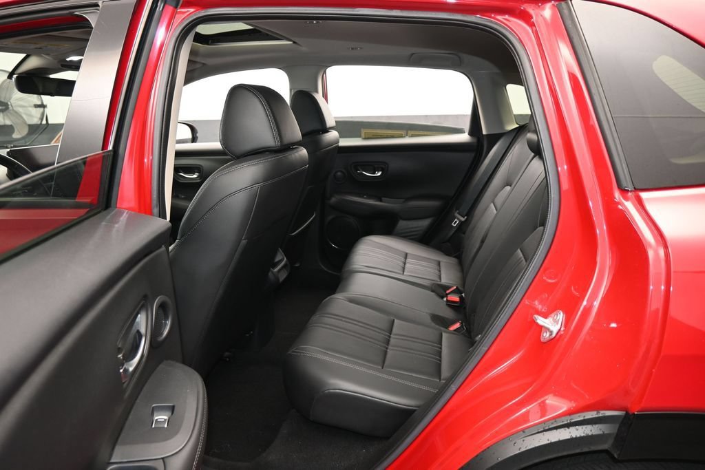 Used 2024 Honda HR-V EX-L image 31