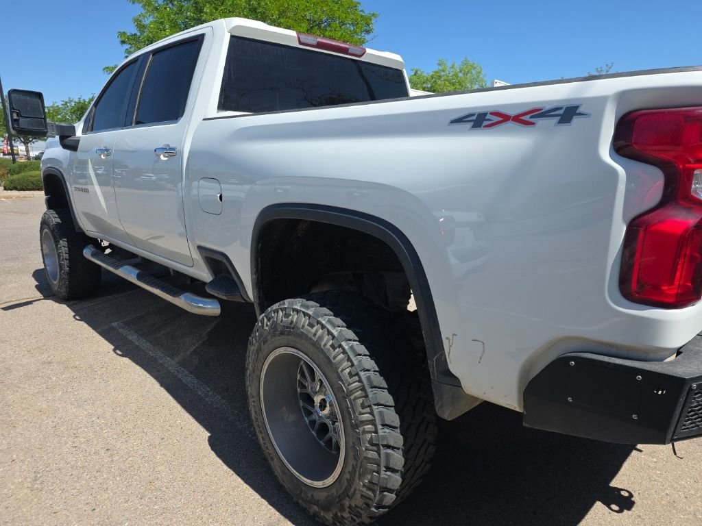 Used 2023 Chevrolet Silverado 2500 LTZ AWD/4WD image 6