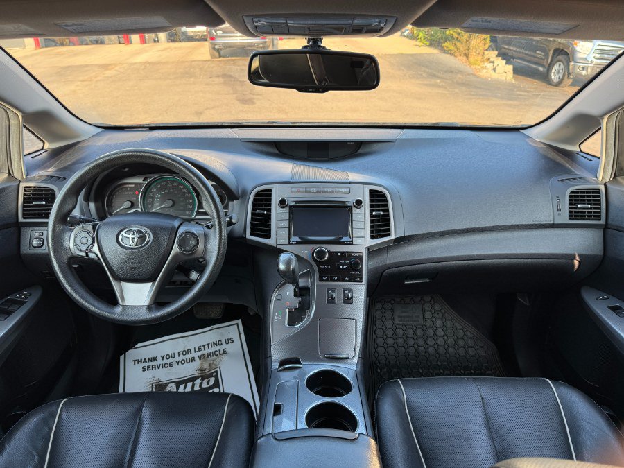Used 2016 Toyota Venza AWD image 21