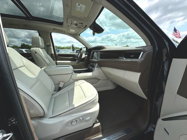Used 2024 GMC Yukon Denali w/ Max Trailering Package AWD/4WD image 30