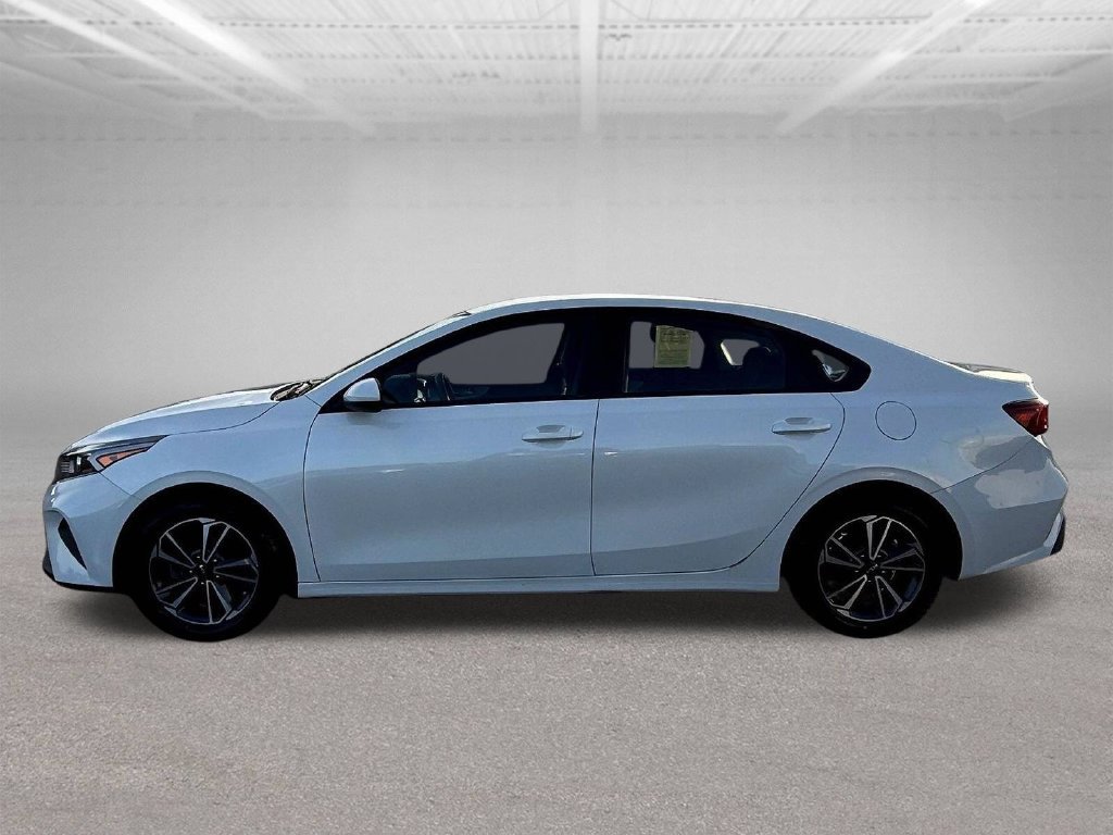 Used 2023 Kia Forte LXS FWD image 6