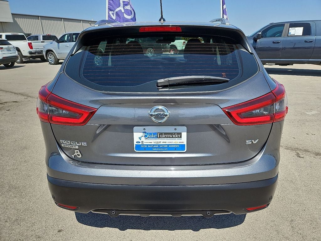 Used 2020 Nissan Rogue Sport SV FWD image 6