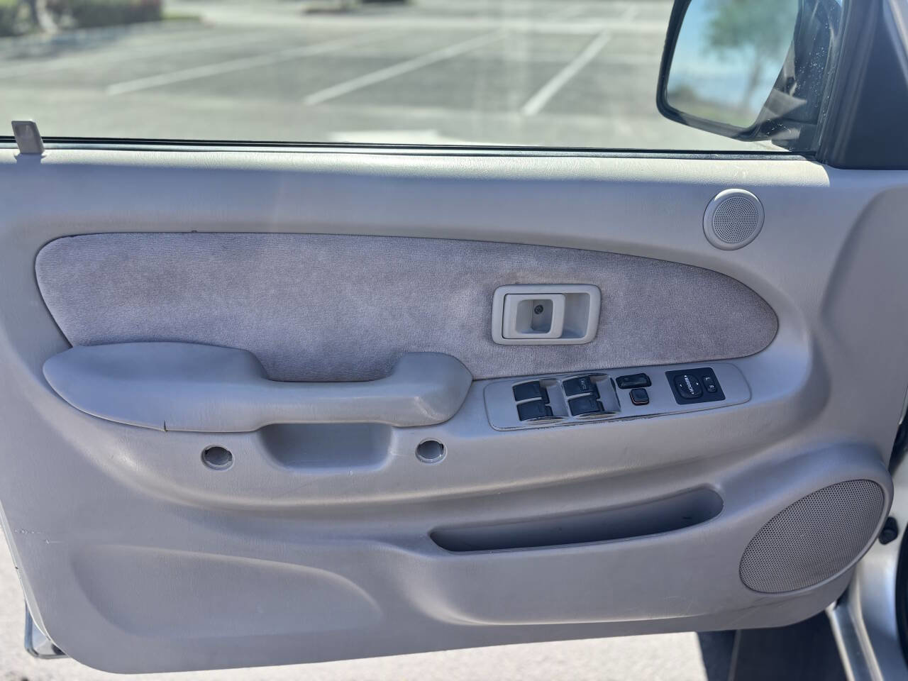 Used 2004 Toyota Tacoma PreRunner RWD image 10