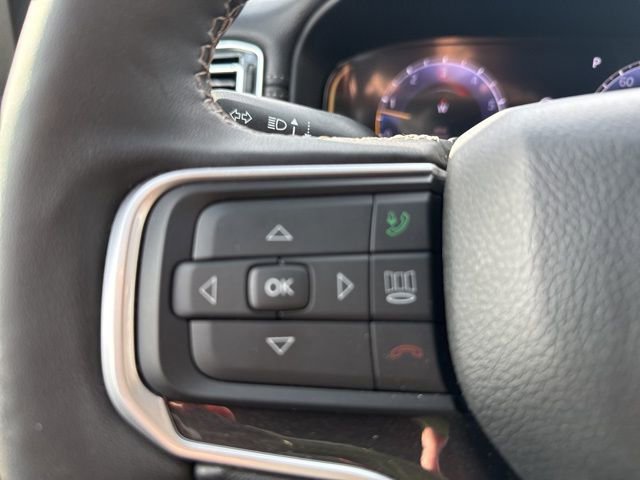 Used 2024 Jeep Wagoneer 4WD image 24