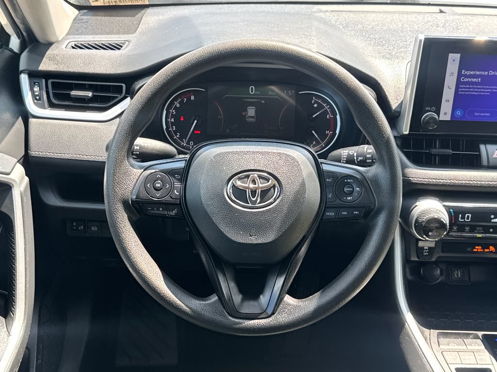 Used 2023 Toyota RAV4 XLE FWD image 13