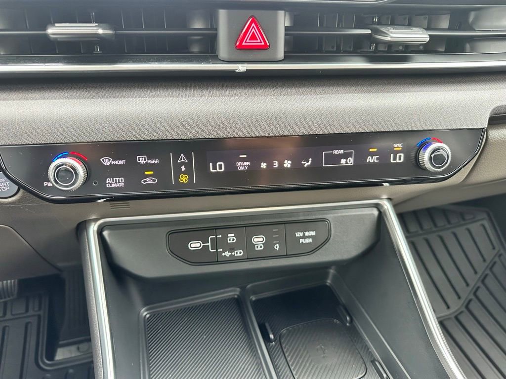 New 2026 Kia Carnival EX image 20