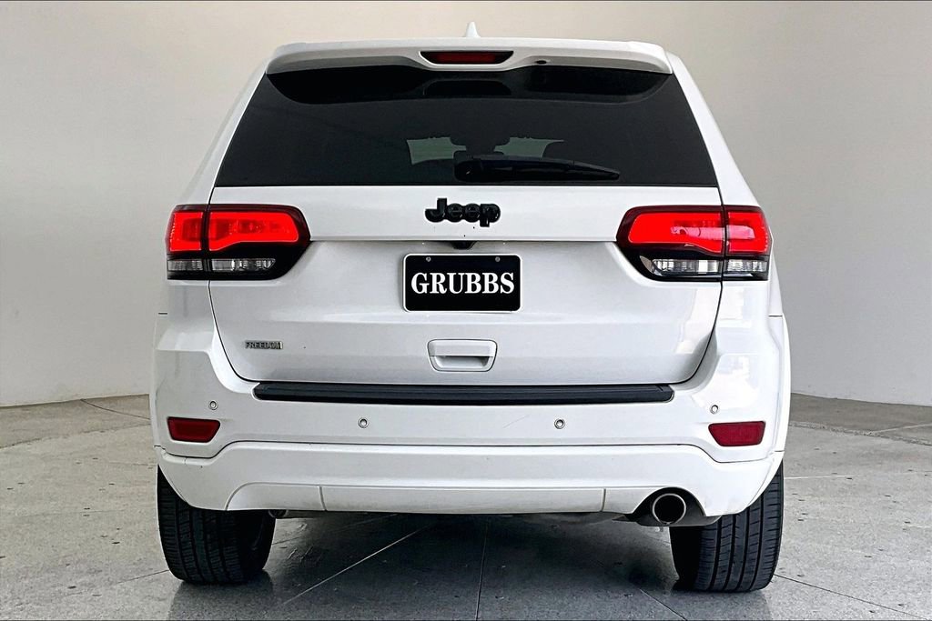 Used 2019 Jeep Grand Cherokee Altitude image 7