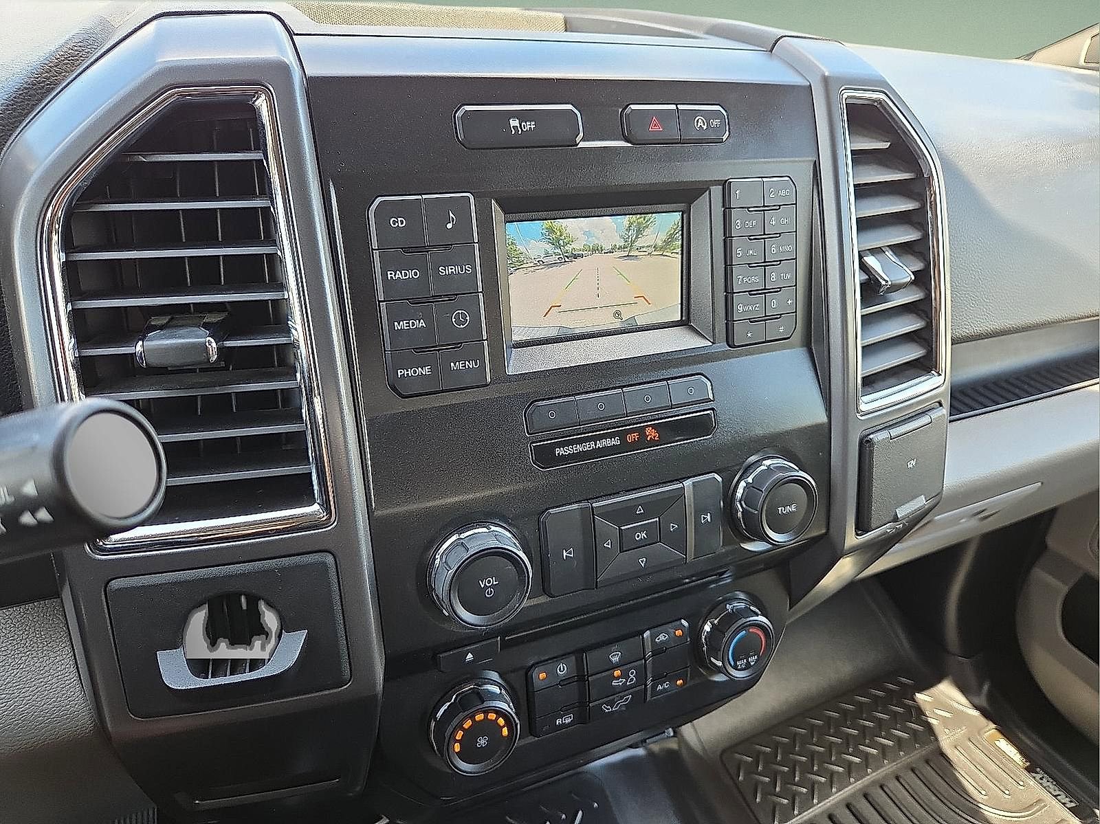 Used 2015 Ford F150 XLT w/ Equipment Group 301A Mid RWD image 17