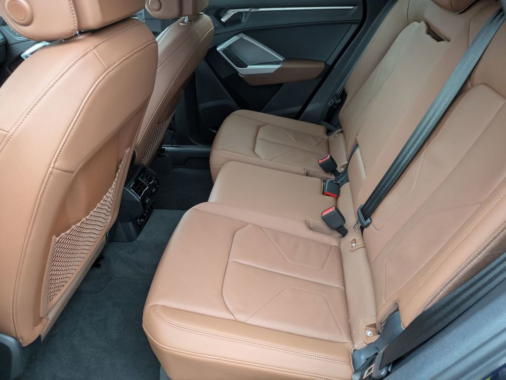 Used 2022 Audi Q3 2.0T Premium image 21