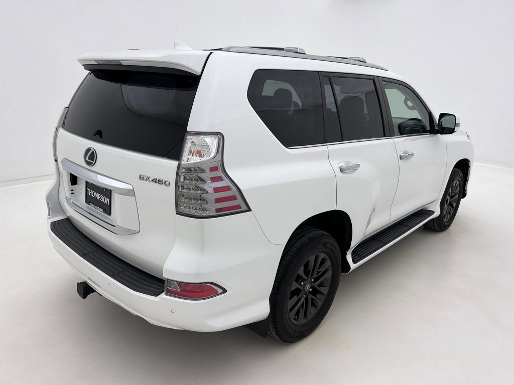 Used 2020 Lexus GX 460 Premium w/ Premium Package image 7