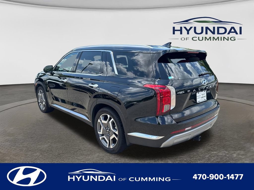 Used 2023 Hyundai Palisade Limited FWD image 6