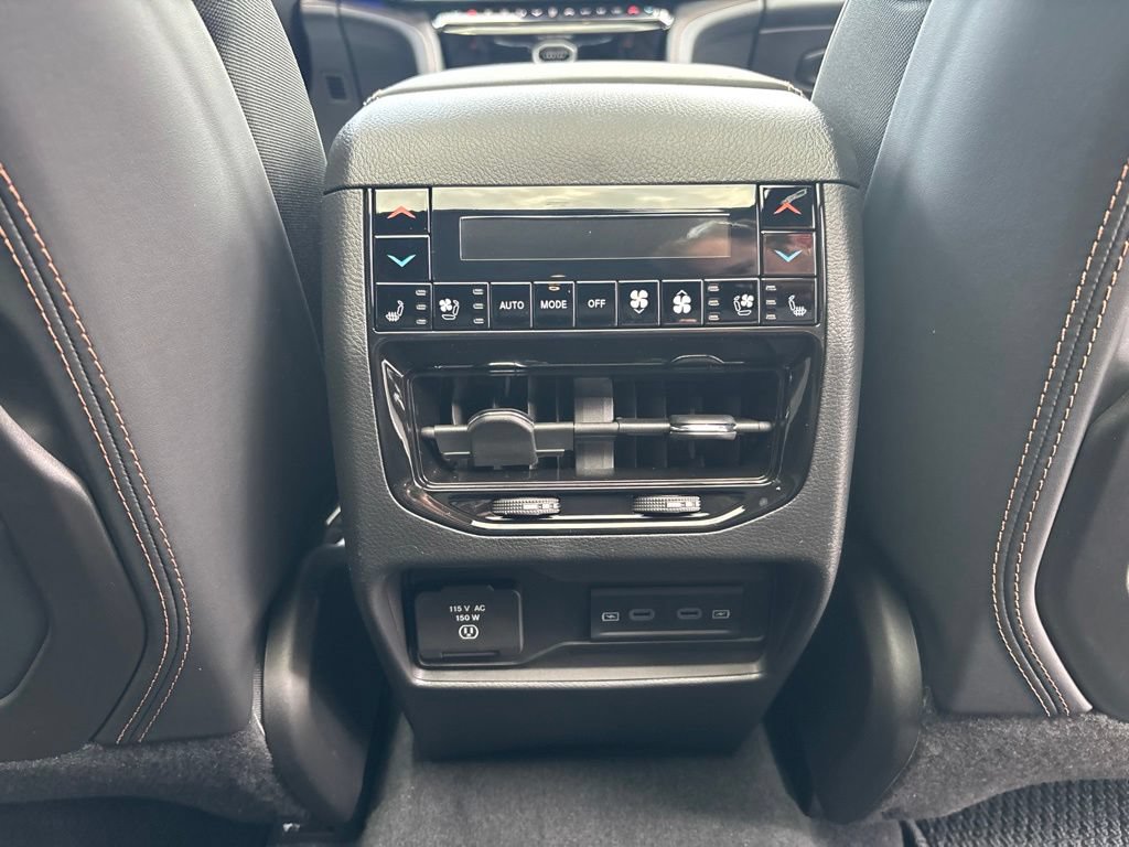 New 2027 Jeep Grand Cherokee Summit AWD/4WD image 25