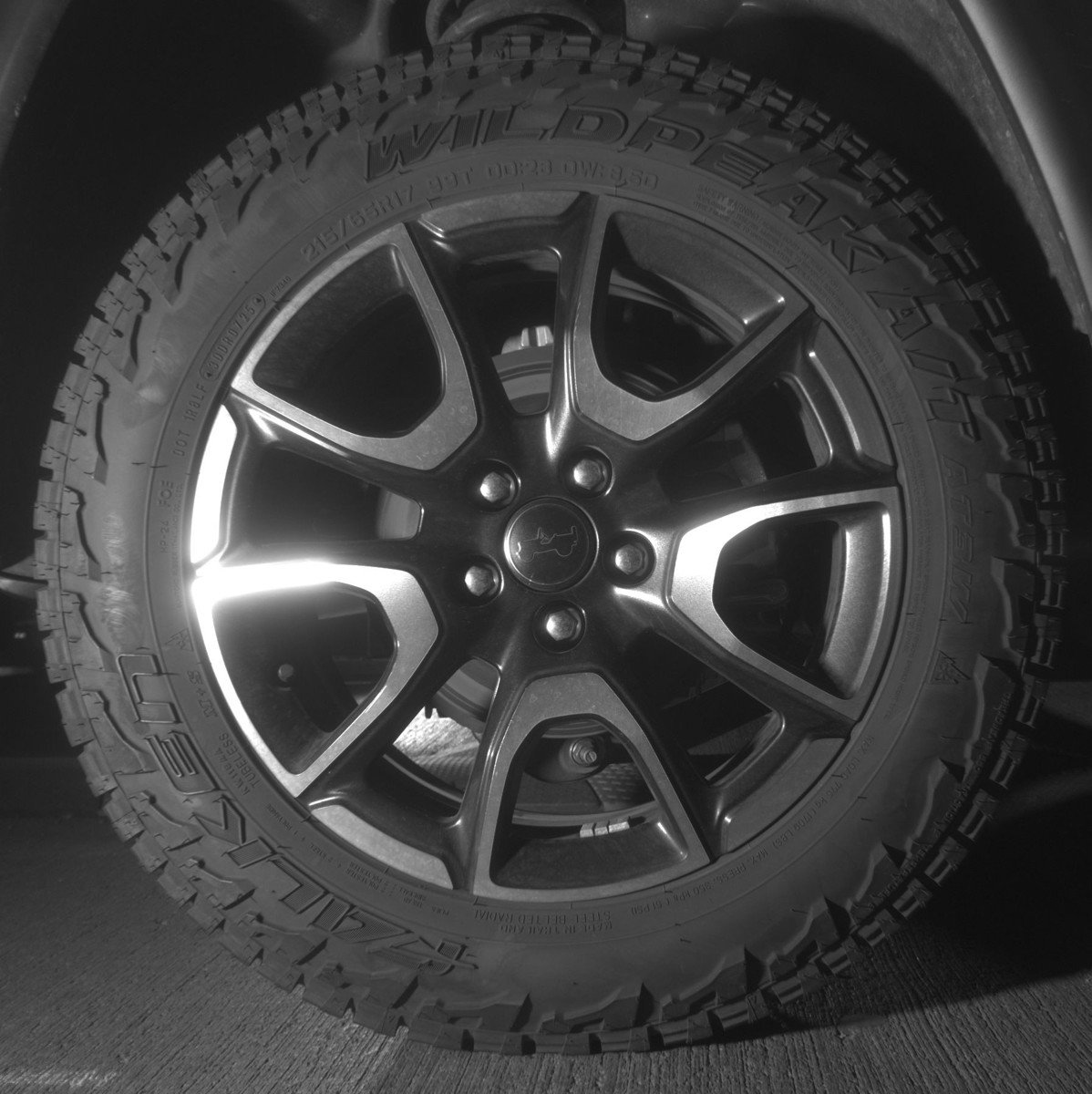 Used 2025 Jeep Compass Trailhawk image 15