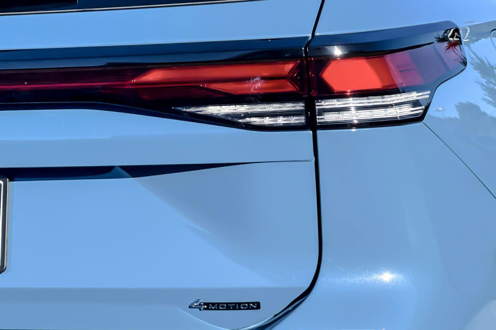 New 2026 Volkswagen Tiguan SE image 25