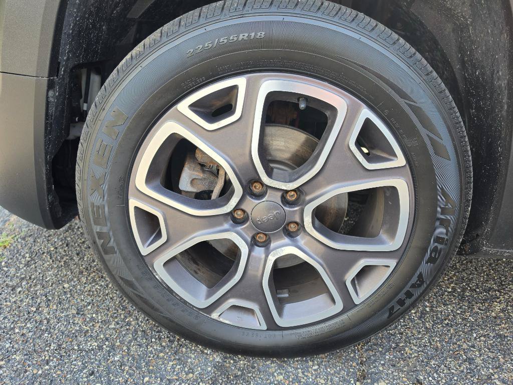 Used 2015 Jeep Renegade Limited FWD image 9