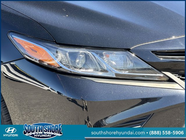 Used 2018 Toyota Camry SE w/ Audio Package FWD image 9