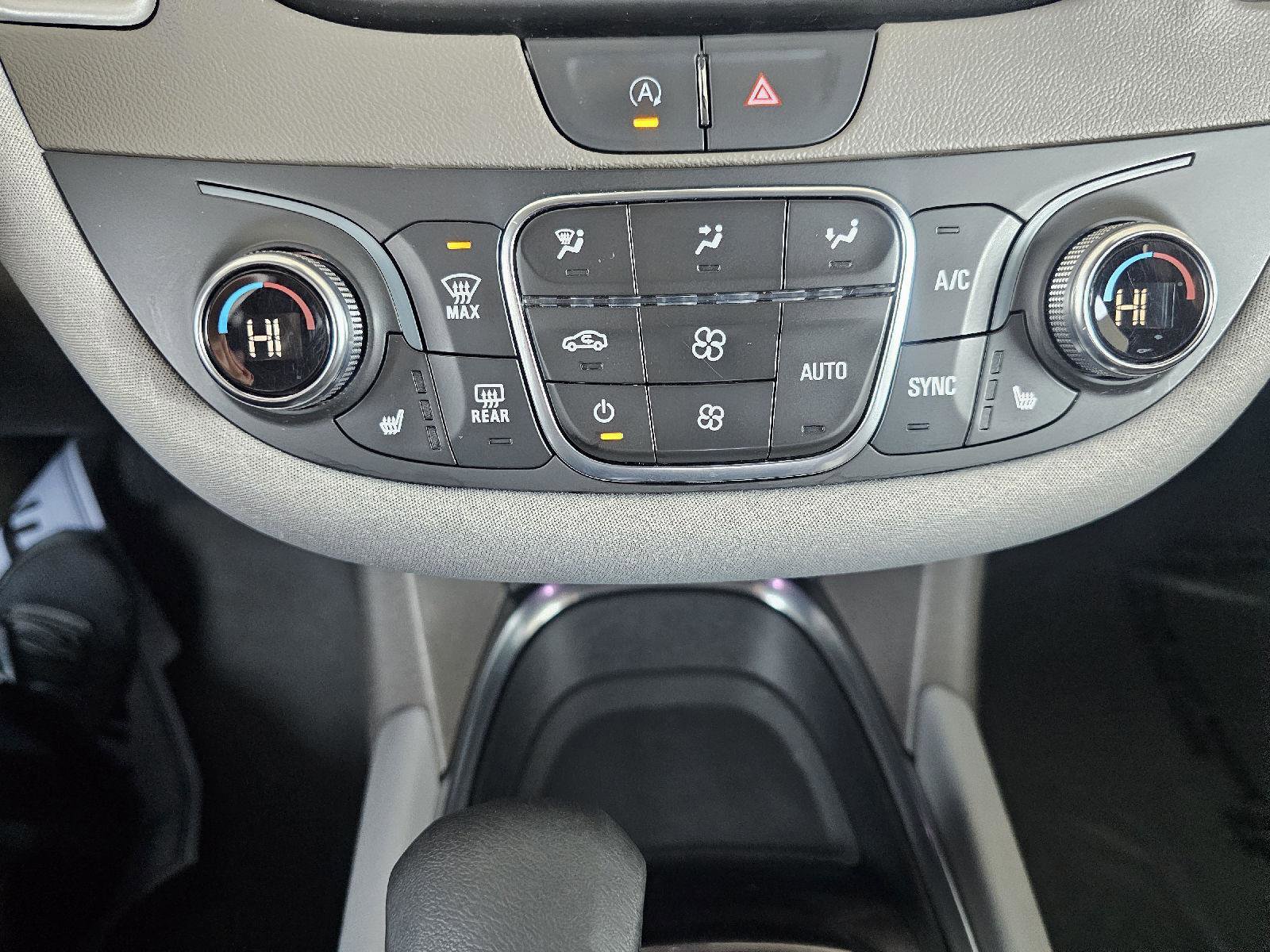 Used 2022 Chevrolet Malibu LT image 26