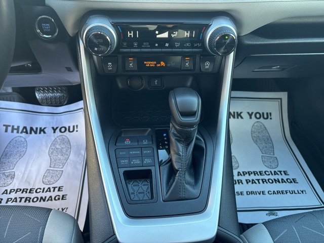 Used 2022 Toyota RAV4 XLE w/ Convenience Package image 23