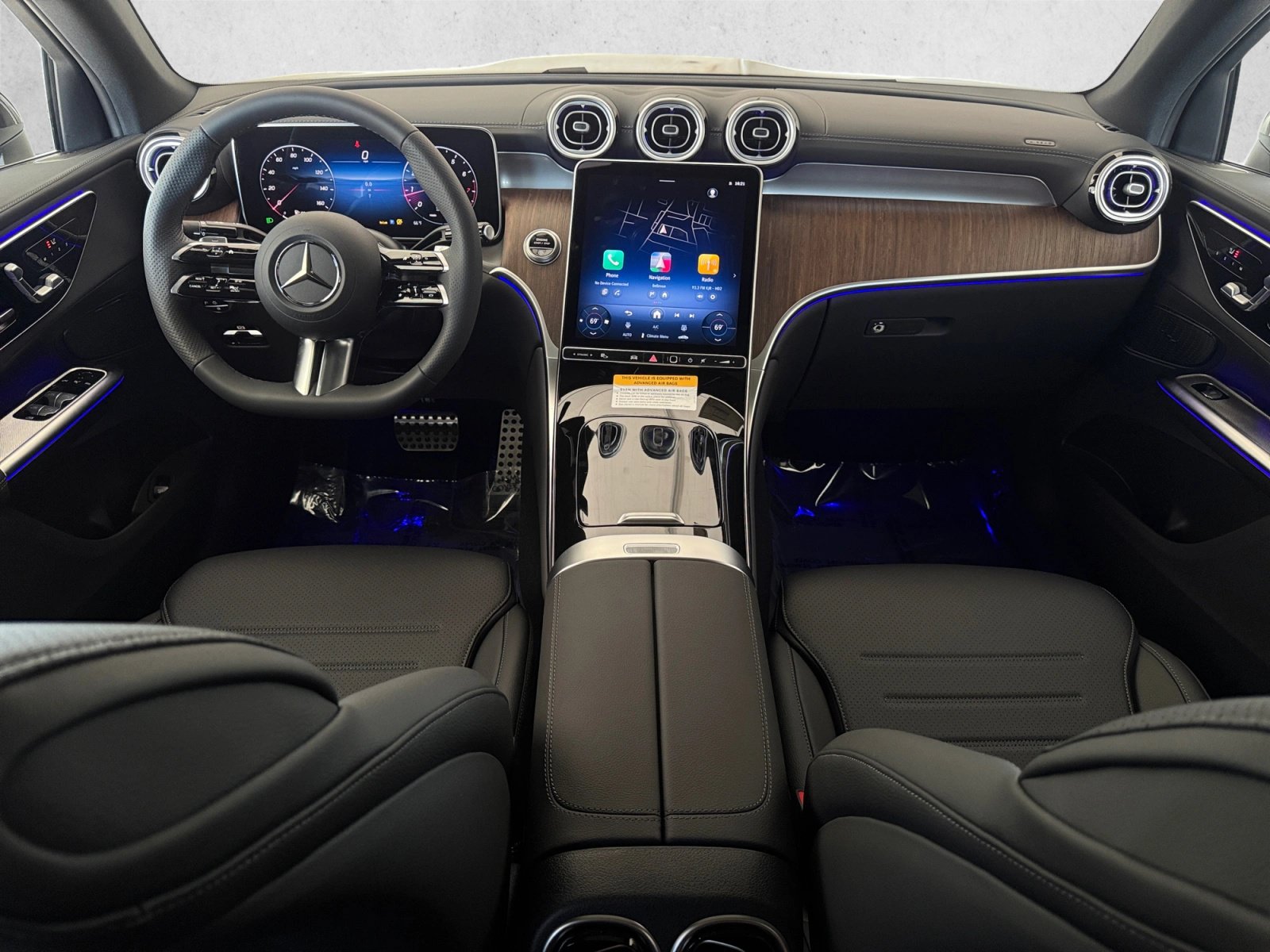 New 2027 Mercedes-Benz GLC 300 4MATIC image 16