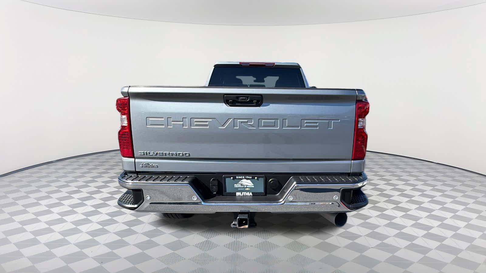 Used 2026 Chevrolet Silverado 3500 W/T AWD/4WD image 6