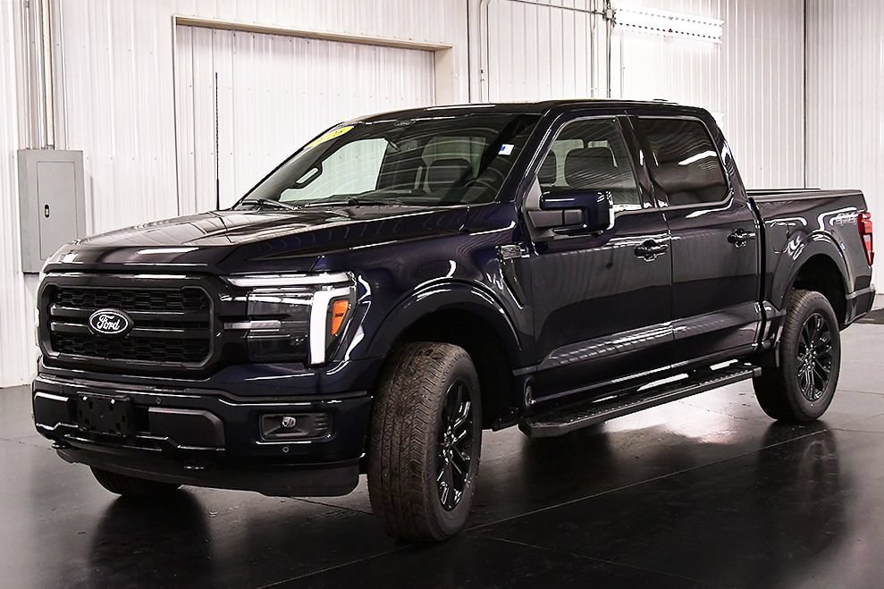 Used 2026 Ford F150 Lariat AWD/4WD image 3