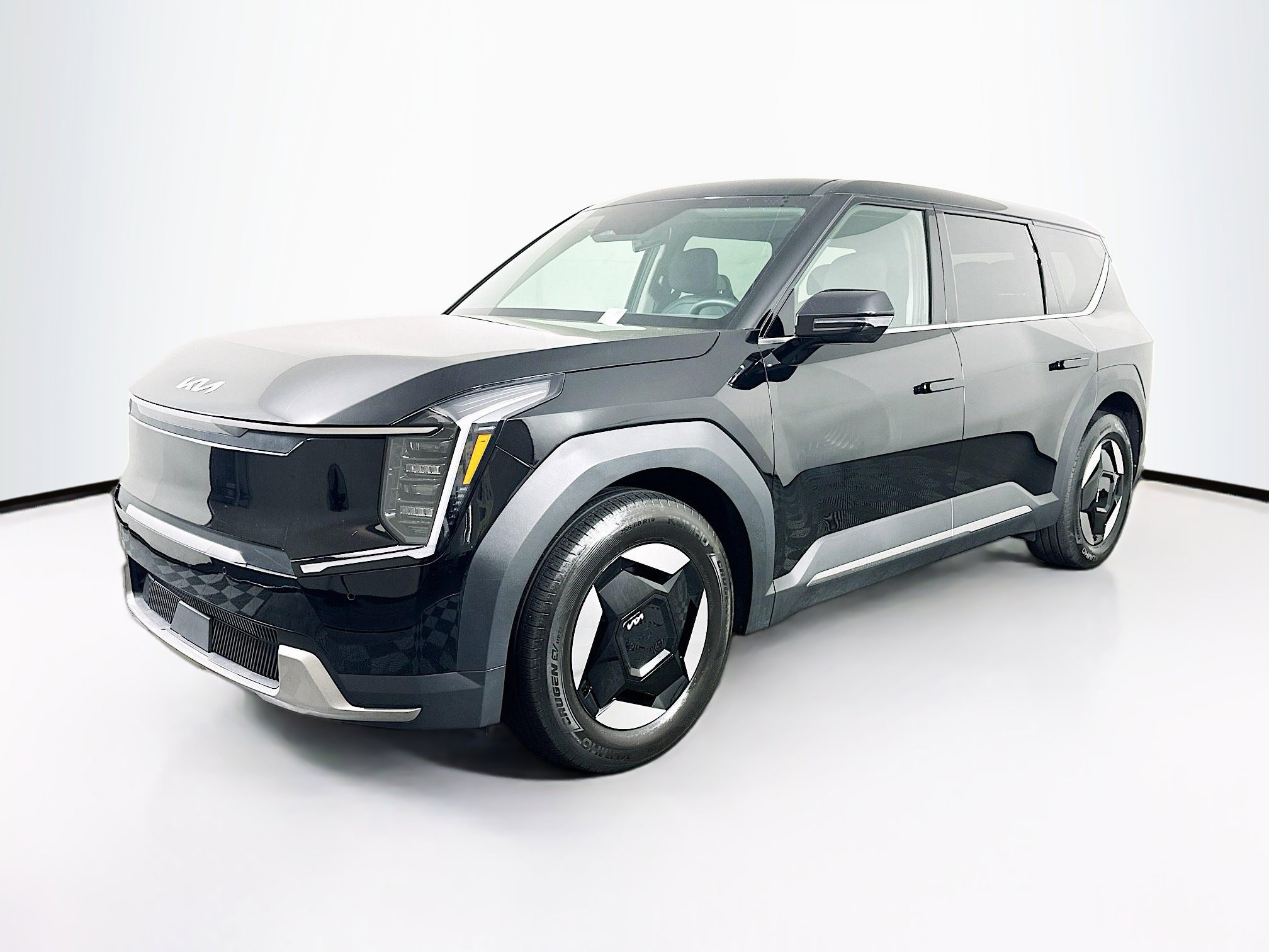 Used 2024 Kia EV9 Light image 3