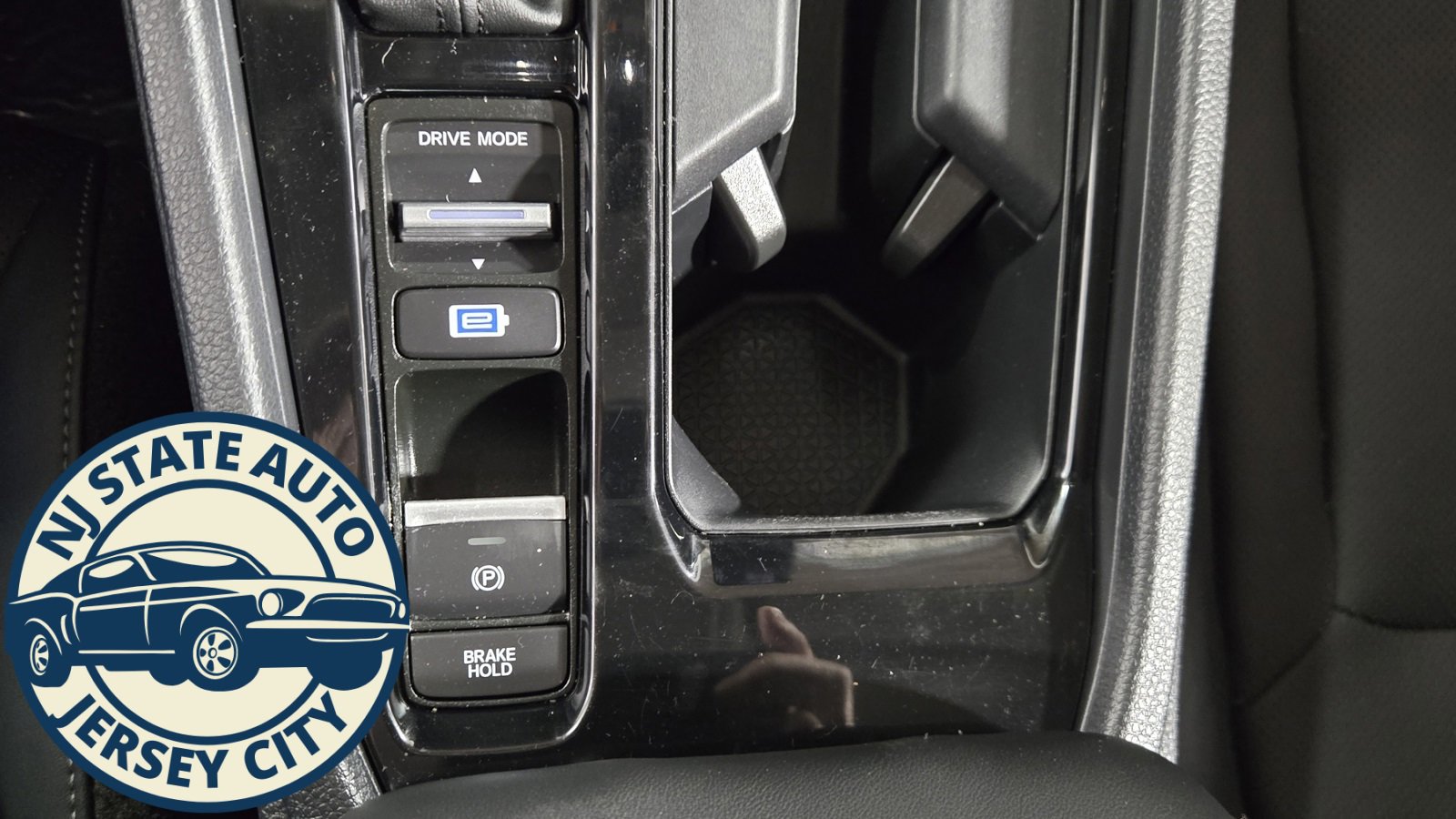 Used 2023 Honda Accord EX-L image 17