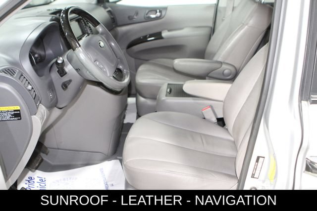 Used 2014 Kia Sedona EX w/ Navigation Package FWD image 15