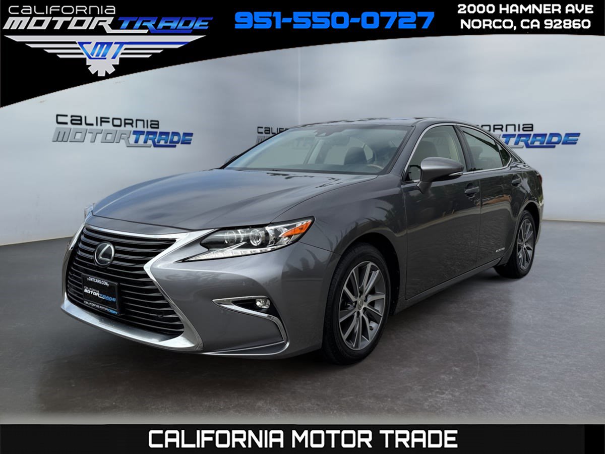 Used 2016 Lexus ES 300h w/ Luxury Package w/Wood Trim